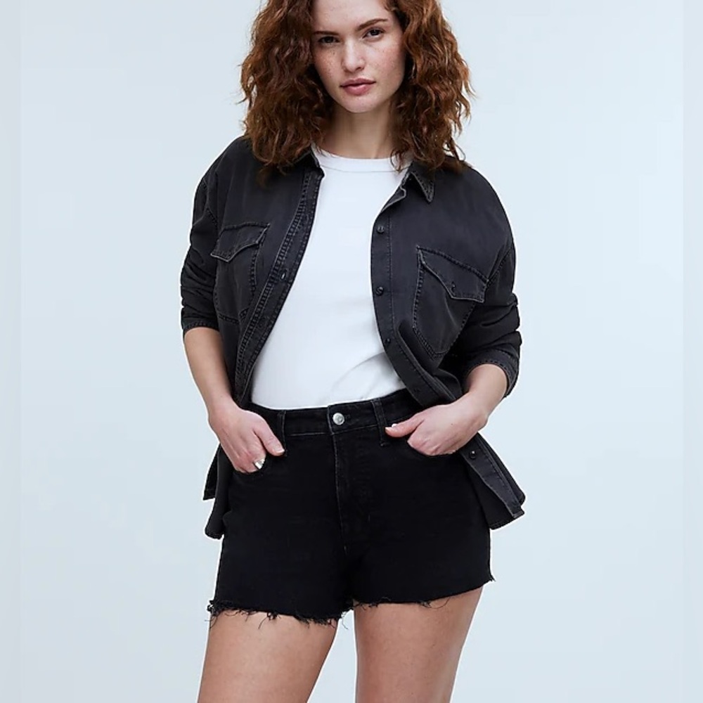 Madewell The Curvy Perfect Vintage Jean Short in Lunar Wash Size 26